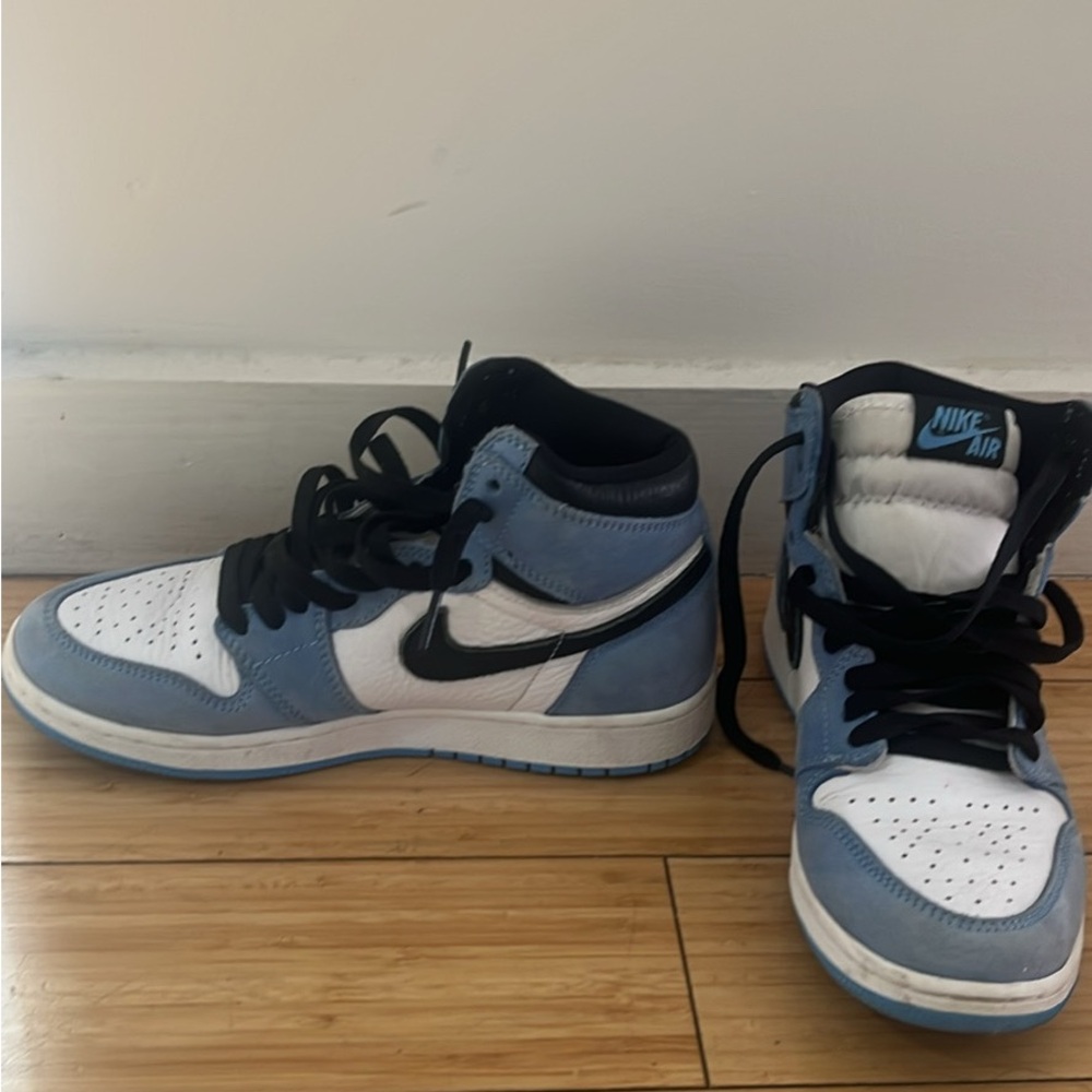 Nike Air High-Top Sneakers in Blue and White